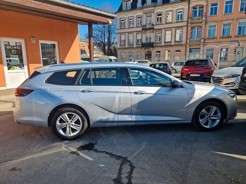 Gebraucht Opel Insignia Business 174 PS (127 kW) 2022 Silber Kombi