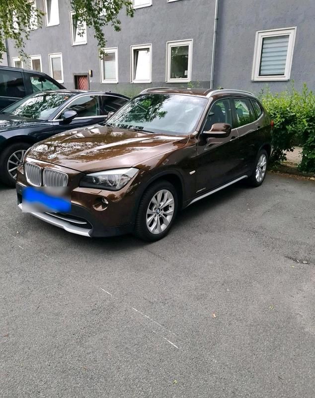 Gebraucht BMW X1 204 PS (150 kW) 2011 Braun SUV