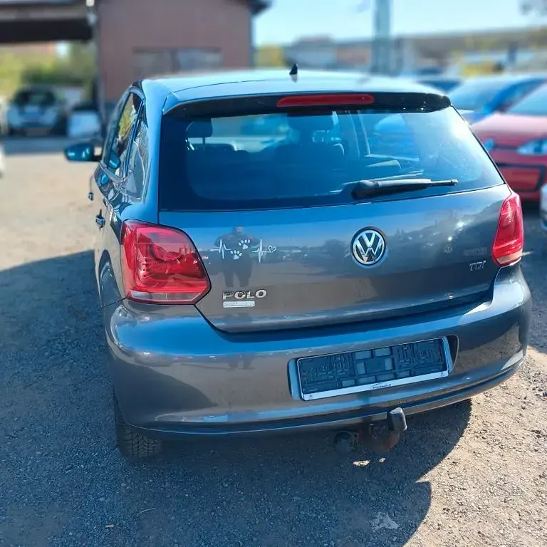 Gebraucht VW Polo Comfortline 75 PS (55 kW) 2011 Grau Kleinwagen