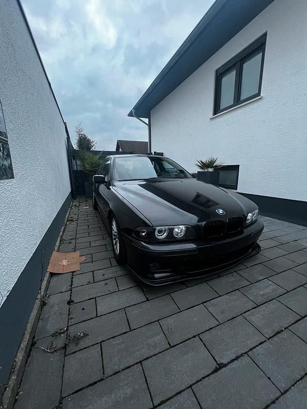 Gebraucht BMW 523 170 PS (125 kW) 1998 Schwarz Limousine