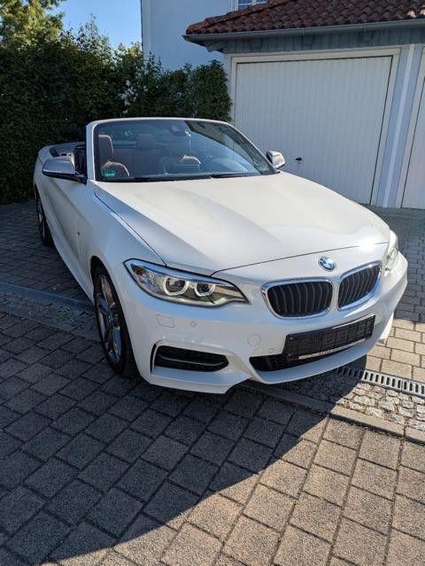 Weiß Gebraucht 2016 BMW M235 Performance Cabrio | 30.950 € (Fairer Preis) - Bild 1/4