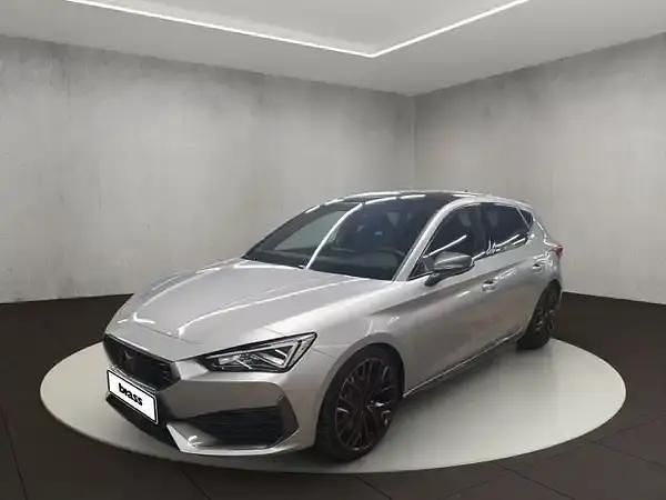 Używany Cupra Leon VZ 300 KM (220 kW) 2023 Sedan/Limuzyna