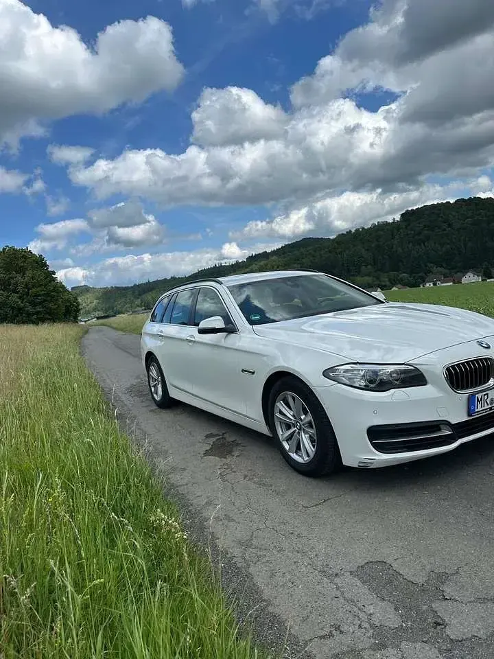 Gebraucht BMW 520 190 PS (139 kW) 2016 Weiß Kombi
