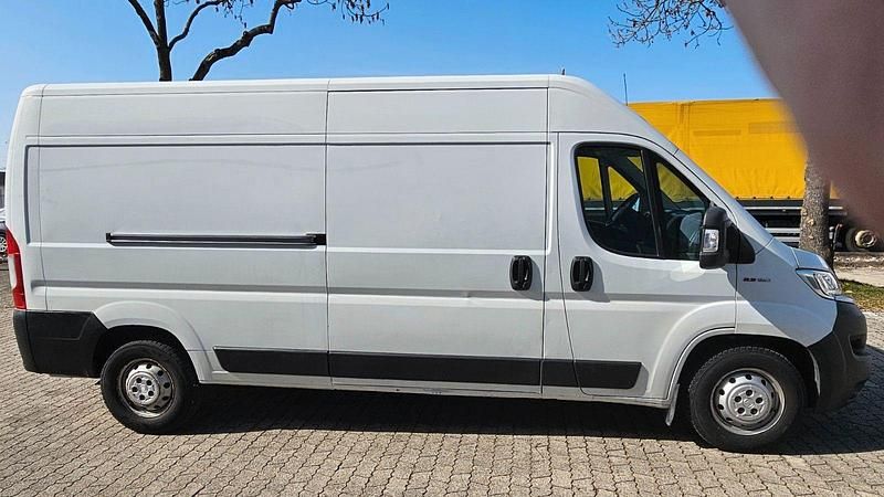 Gebraucht Fiat Ducato 131 PS (96 kW) 2020 Weiß Van