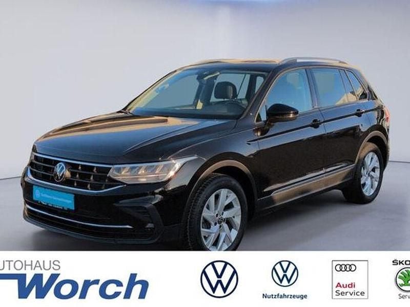 Deep black perleffekt Gebraucht 2022 VW Tiguan Active SUV | 25.949 € (Guter Preis) - Bild 1/3