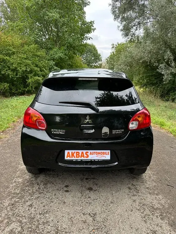 Gebraucht Mitsubishi Space Star 80 PS (58 kW) 2013 Schwarz Van / Kleinbus