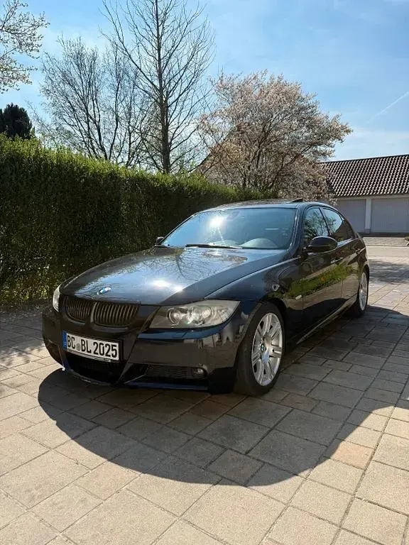 Gebraucht BMW 325 M Sport 218 PS (160 kW) 2006 Schwarz Limousine