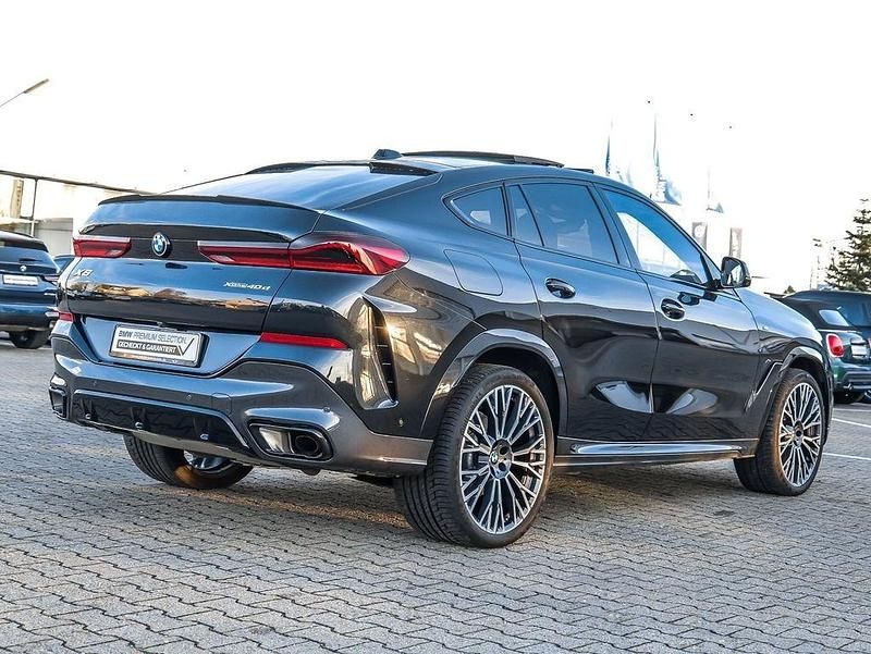 Gebraucht BMW X6 M Sport 340 PS (250 kW) 2025 Black sapphire metallic SUV