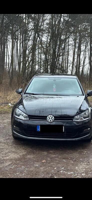 Schwarz Gebraucht 2016 VW Golf VII Allstar Kleinwagen | 12.000 € (Fairer Preis) - Bild 1/4
