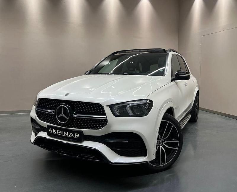 Weiß Gebraucht 2021 Mercedes GLE450 AMG AMG SUV | 56.500 € (Guter Preis) - Bild 1/4