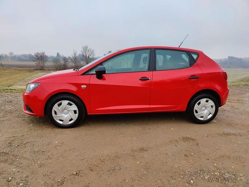 Gebraucht Seat Ibiza 105 PS (77 kW) 2013 Rot Kleinwagen