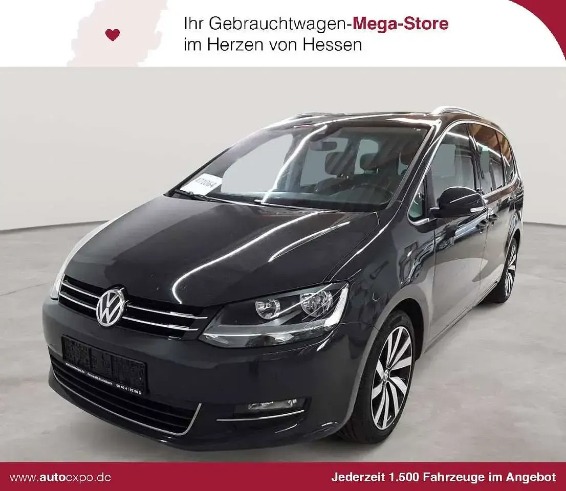 Gebraucht VW Sharan Highline 150 PS (110 kW) 2022 Van / Kleinbus
