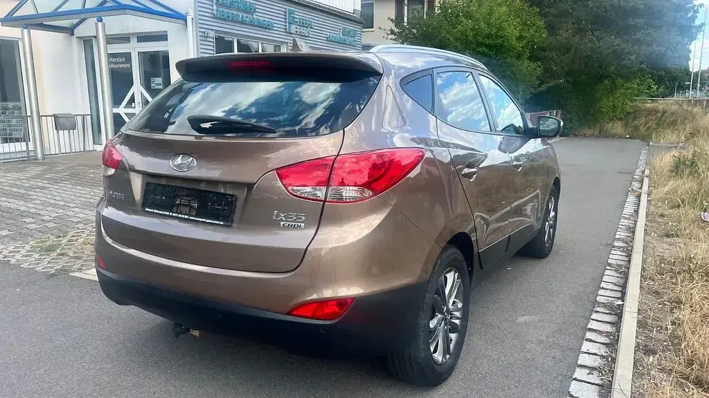 Gebraucht Hyundai ix35 Style 136 PS (100 kW) 2014 Braun SUV