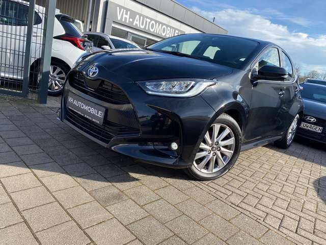 Schwarz Gebraucht 2023 Toyota Yaris Kleinwagen | 19.470 € (Fairer Preis) - Bild 1/4