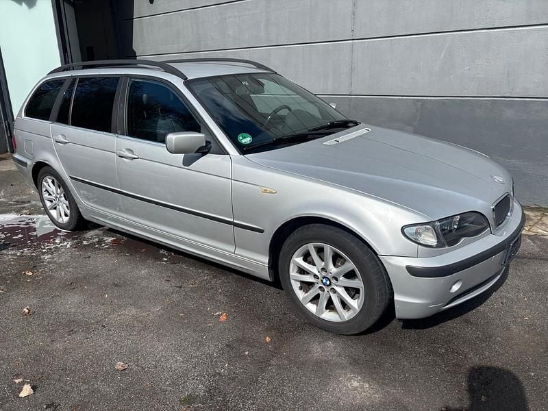 Gebraucht BMW 316 116 PS (85 kW) 2004 Silber Kombi