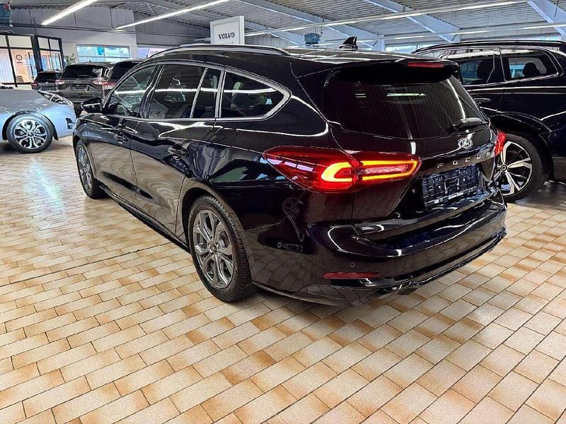 Gebraucht Ford Focus ST-Line X 155 PS (114 kW) 2024 Obsidianschwarz metallic Kombi