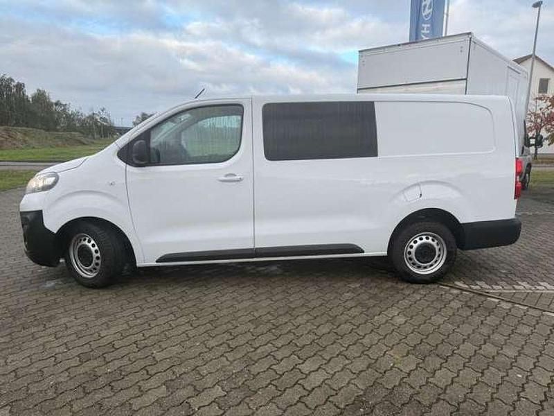 Gebraucht Opel Vivaro 144 PS (105 kW) 2024 Kaolin weiß Van / Kleinbus