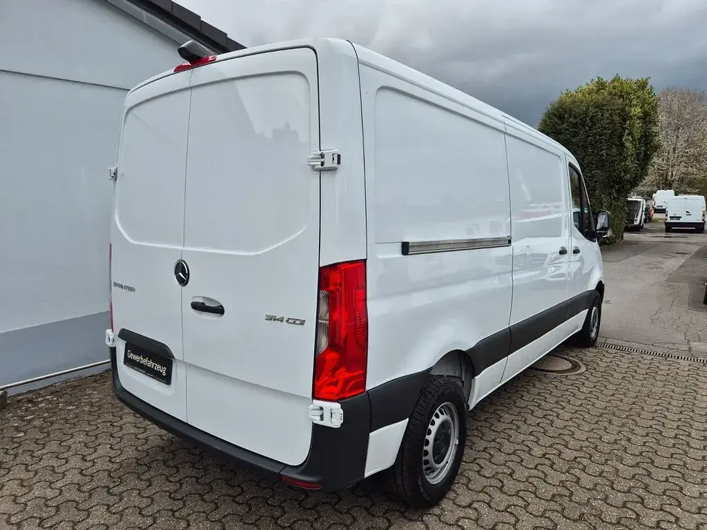 Gebraucht Mercedes Sprinter 143 PS (105 kW) 2018 Weiß Van