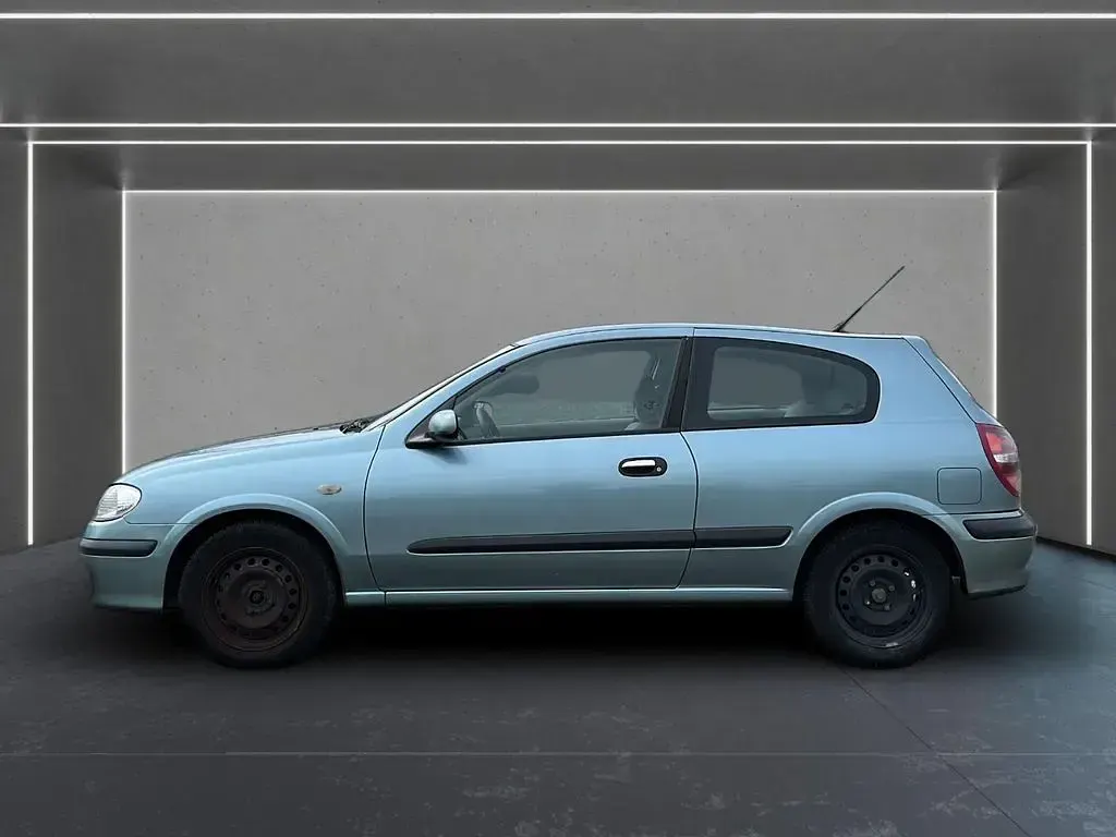 Gebraucht Nissan Almera Acenta+ 90 PS (66 kW) 2000 Grau Limousine