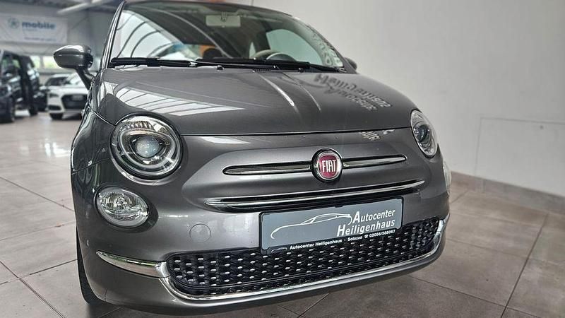 Grau Gebraucht 2023 Fiat 500C Dolcevita Cabrio | 12.780 € (Fairer Preis) - Bild 1/4