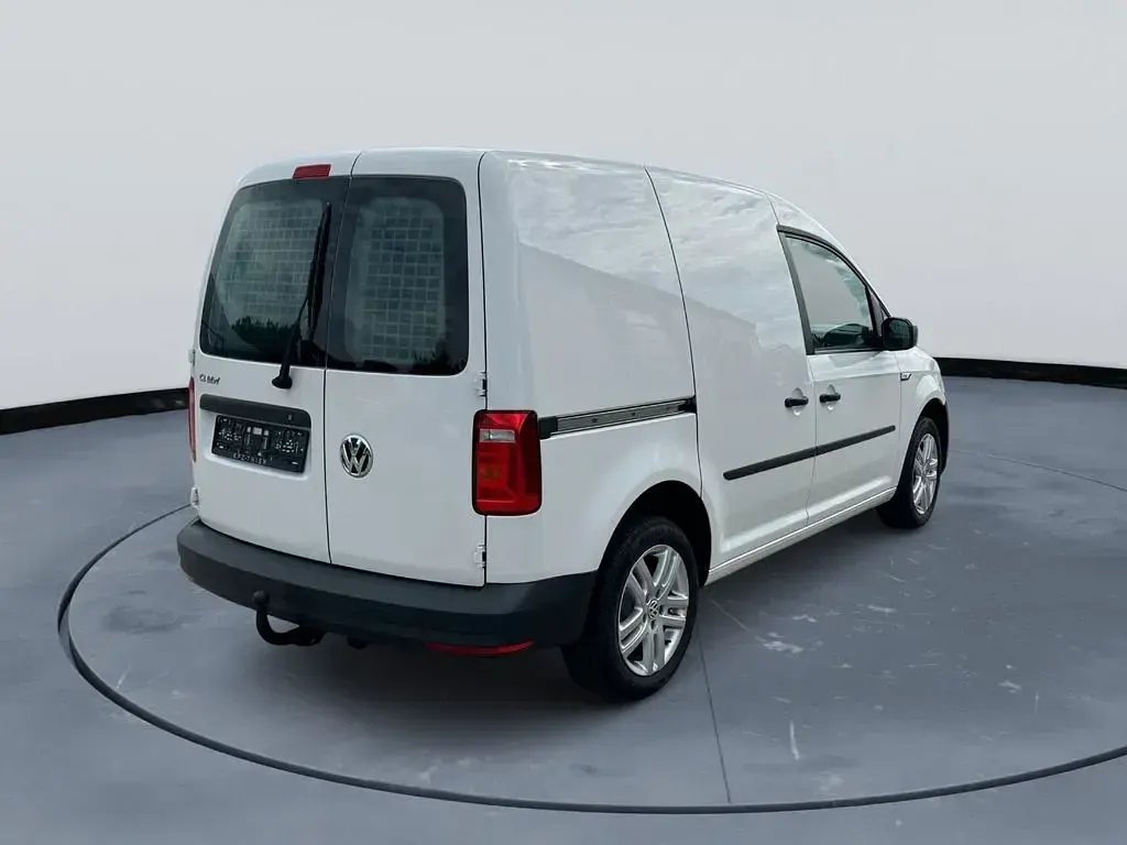Gebraucht VW Caddy 102 PS (75 kW) 2020 Weiß Van / Kleinbus