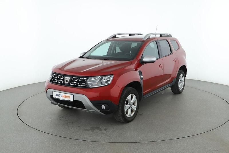 Rot Gebraucht 2021 Dacia Duster Essentiel SUV | 12.930 € (Fairer Preis) - Bild 1/3