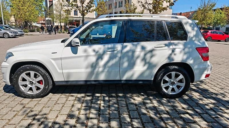 Gebraucht Mercedes GLK250 2010 Weiß SUV