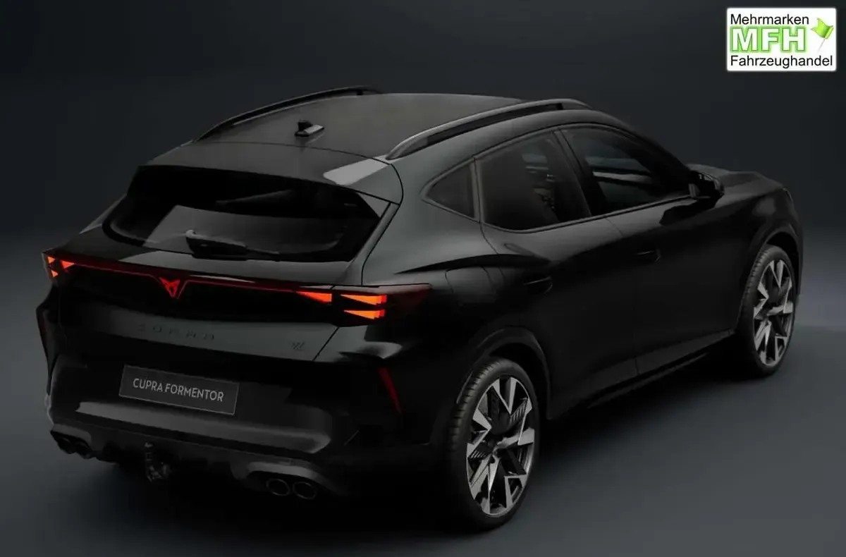 Neu Cupra Formentor VZ 333 PS (244 kW) 2026 Midnight schwarz meta... SUV