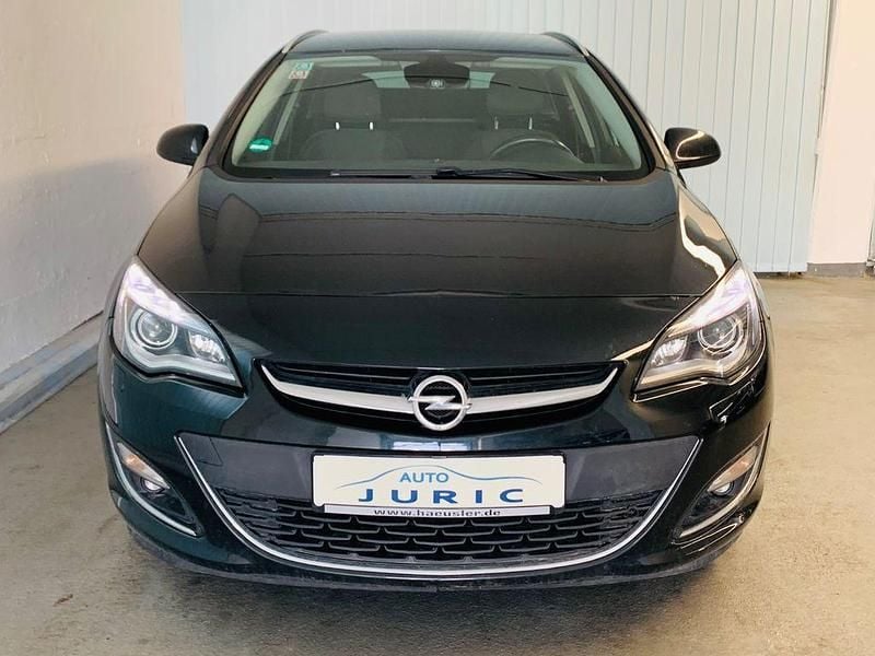 Gebraucht Opel Astra Exklusiv 136 PS (100 kW) 2015 Schwarz Kombi
