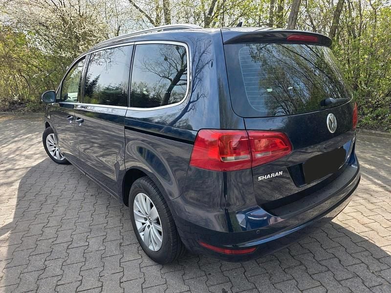 Gebraucht VW Sharan 140 PS (102 kW) 2011 Blau Van / Kleinbus