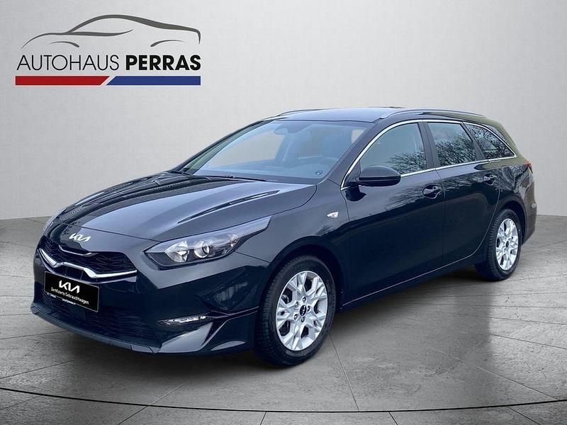 Gebraucht Kia Ceed Sportswagon Vision 140 PS (102 kW) 2025 Zilinaschwarz (metallic) Kombi