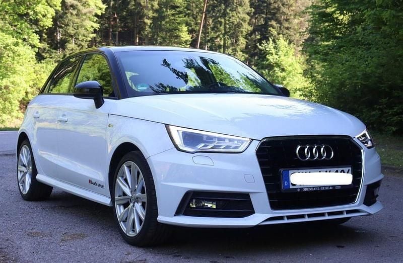 Weiß Gebraucht 2017 Audi A1 Design Kleinwagen | 11.999 € (Fairer Preis) - Bild 1/4