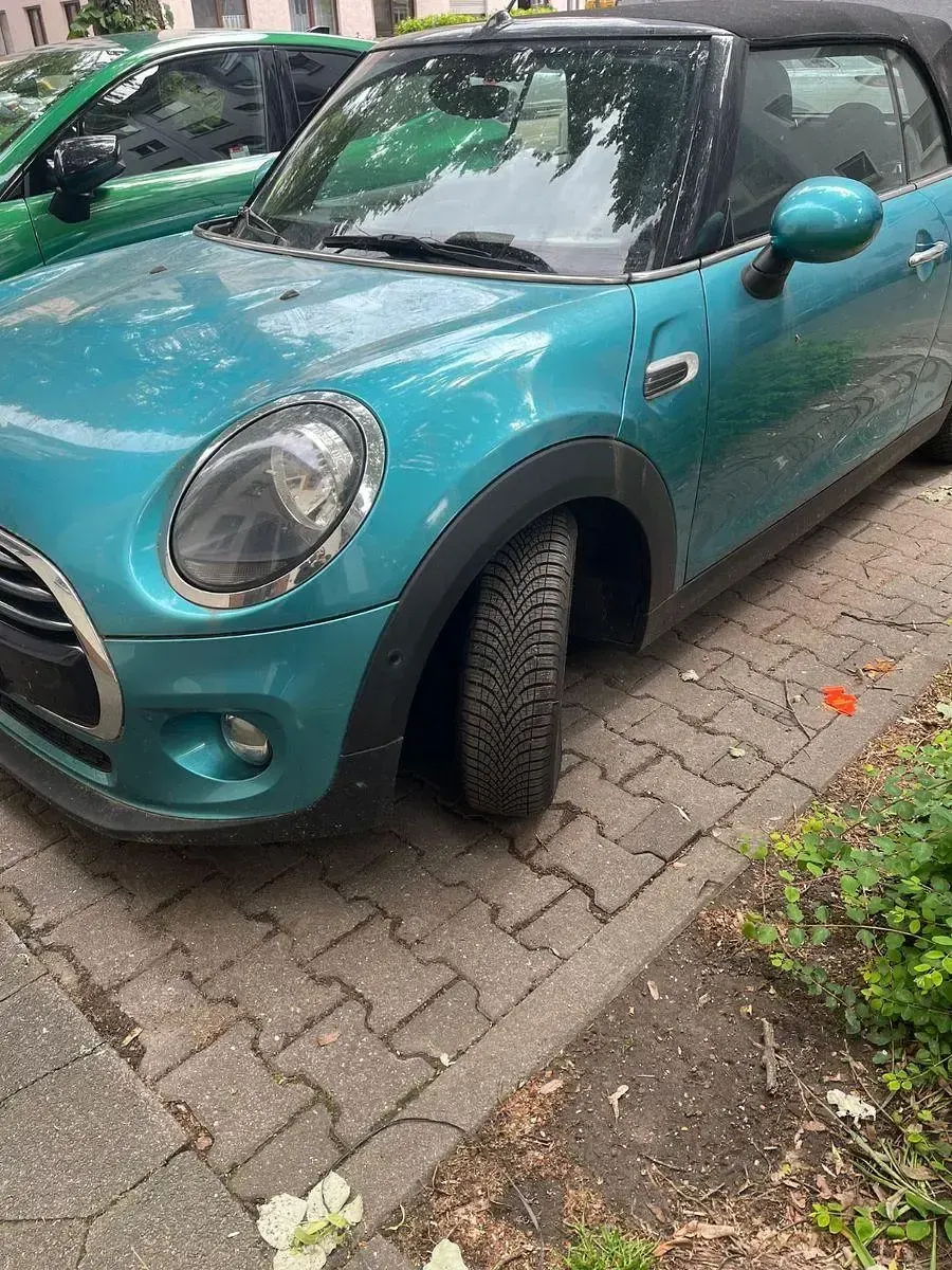 Usado Mini Cooper Cabriolet 136 CV (100 kW) 2018 Azul Descapotable