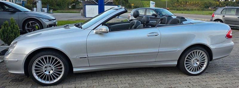 Gebraucht Mercedes CLK320 Avantgarde 218 PS (160 kW) 2004 Silber Cabrio