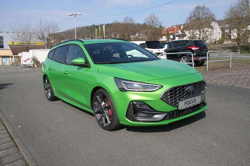 Gebraucht Ford Focus ST 280 PS (205 kW) 2025 Mean green Kombi