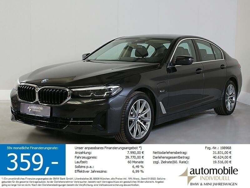 Sophistograu brillanteff. met. Gebraucht 2023 BMW 530e Sport Line Limousine | 35.440 € (Superpreis) - Bild 1/4
