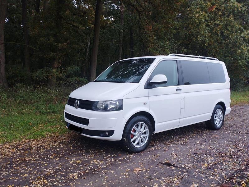 Weiß Gebraucht 2014 VW T5 Van | 11.500 € (Etwas zu teuer) - Bild 1/4