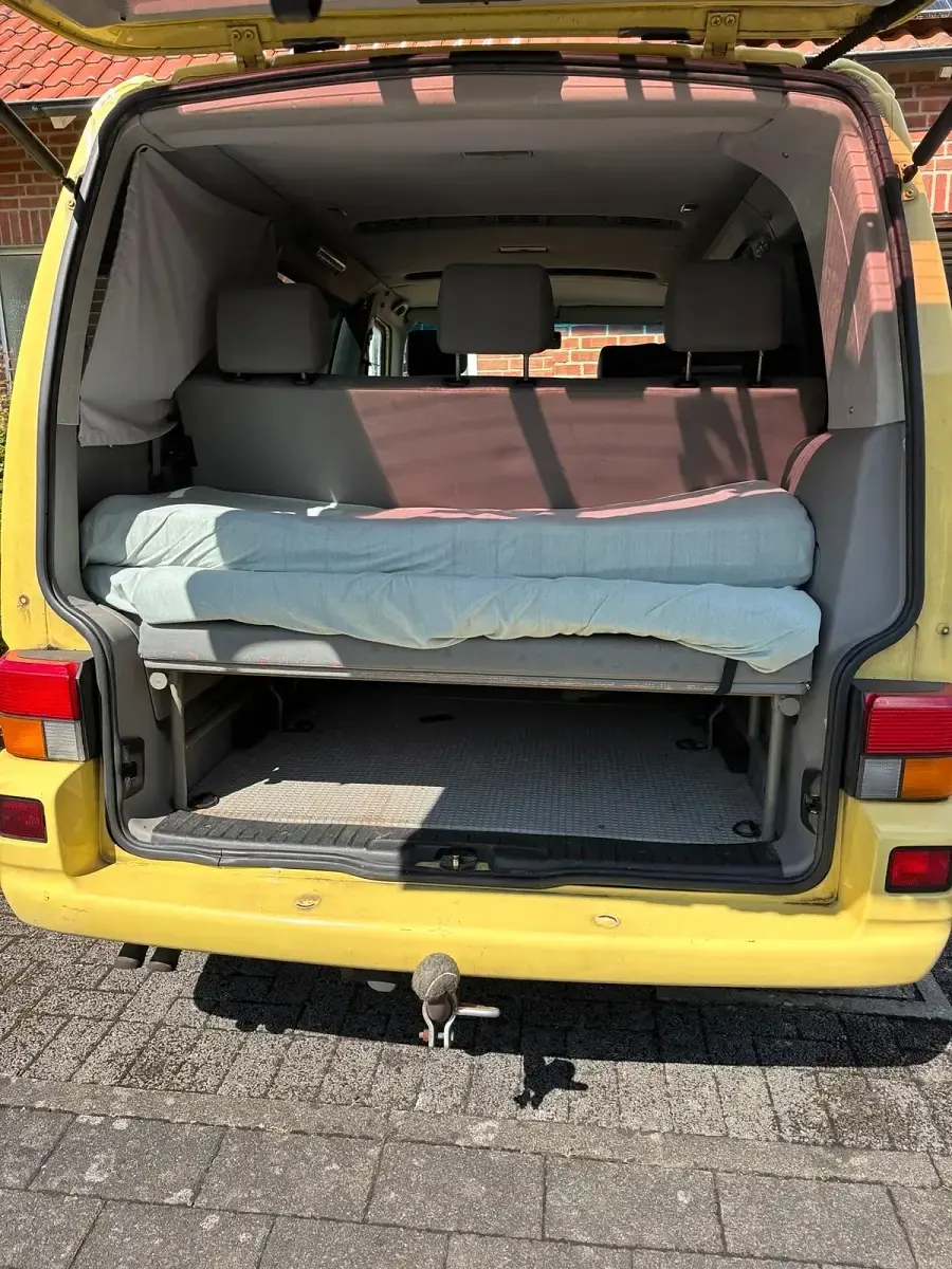 Gebraucht VW Multivan 110 PS (80 kW) 2002 Gelb Van / Kleinbus
