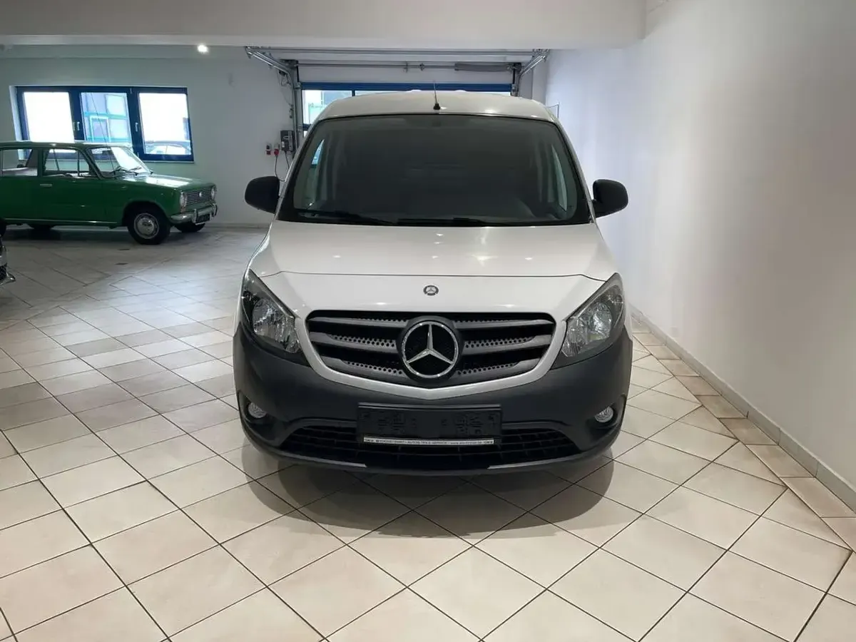 Gebraucht Mercedes Citan 108 80 PS (58 kW) 2019 Weiß Van / Kleinbus