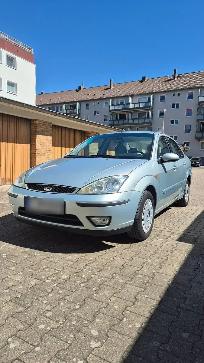 Gebraucht Ford Focus Ghia 116 PS (85 kW) 2004 Grün Limousine