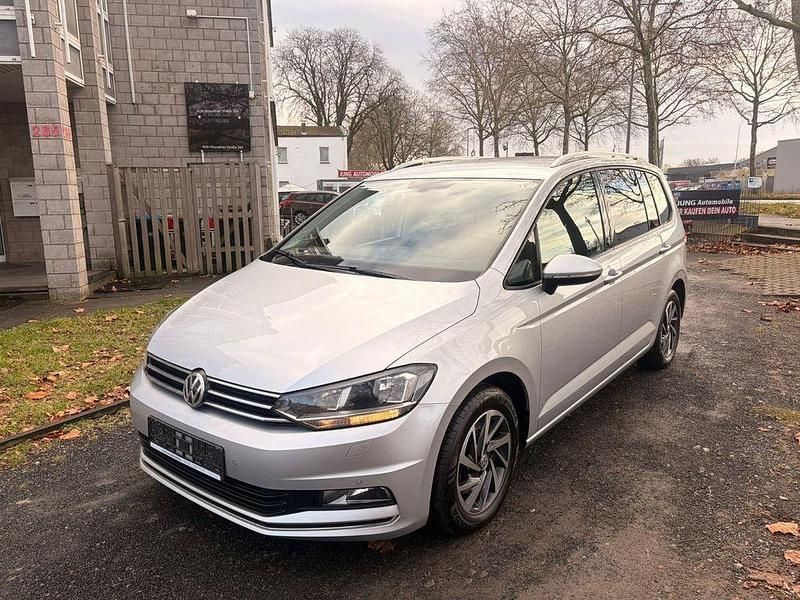 Gebraucht VW Touran Sound 116 PS (85 kW) 2017 Silber Van / Kleinbus