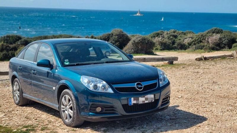 Blau Gebraucht 2006 Opel Vectra Limousine | 2.990 € (Teuer) - Bild 1/4