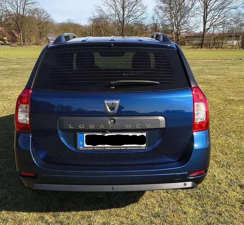 Gebraucht Dacia Logan Lauréate 90 PS (66 kW) 2018 Blau Kombi