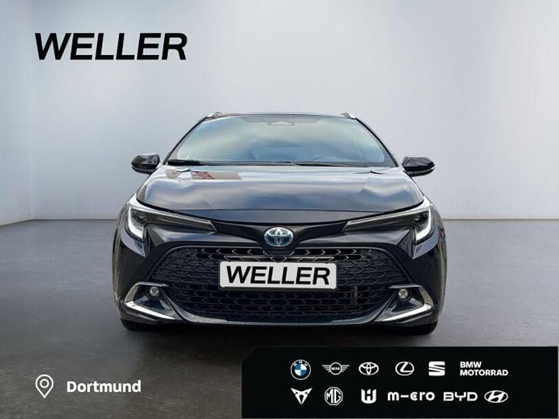 Gebraucht Toyota Corolla Team 140 PS (102 kW) 2025 Schwarz Kombi