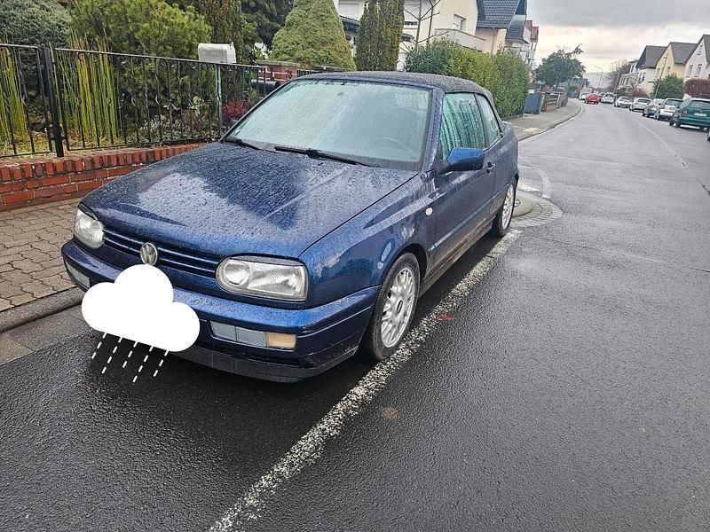 Blau Gebraucht 1997 VW Golf Cabriolet Cabrio | 2.249 € (Fairer Preis) - Bild 1/4