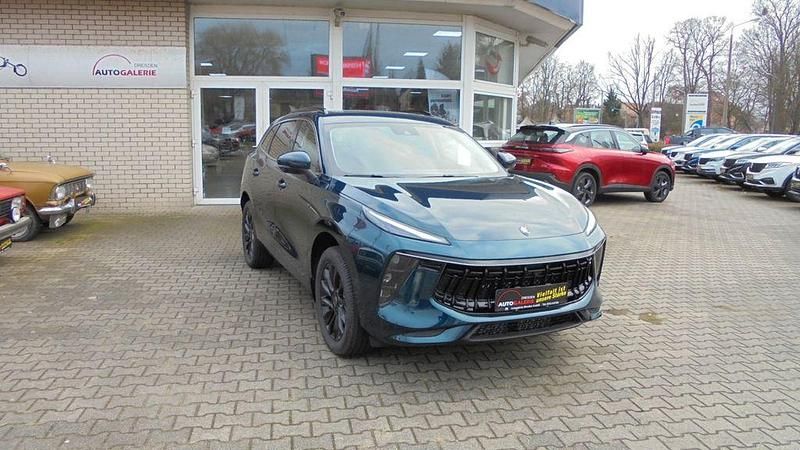 Neu DFSK Forthing 5 177 PS (130 kW) 2026 Grün SUV