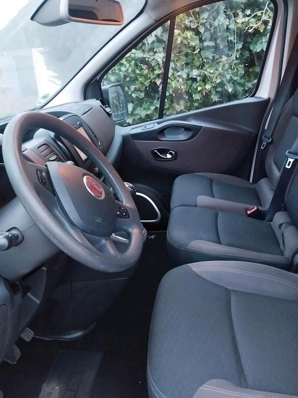 Gebraucht Fiat Talento Basis 125 PS (91 kW) 2018 Weiß Van / Kleinbus