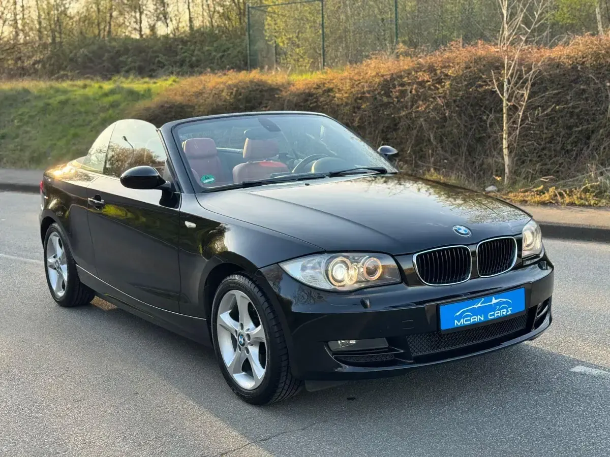 Gebraucht BMW 120 Cabriolet Advantage 177 PS (130 kW) 2008 Schwarz Cabrio