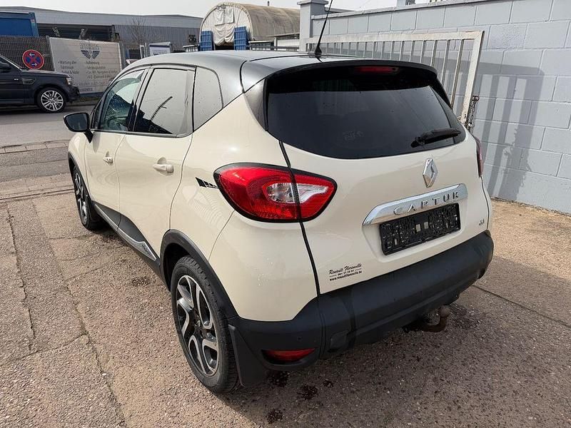 Gebraucht Renault Captur 90 PS (66 kW) 2014 Beige SUV