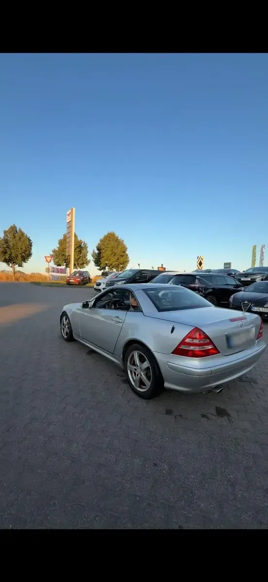Gebraucht Mercedes SLK200 163 PS (119 kW) 2002 Grau Cabrio
